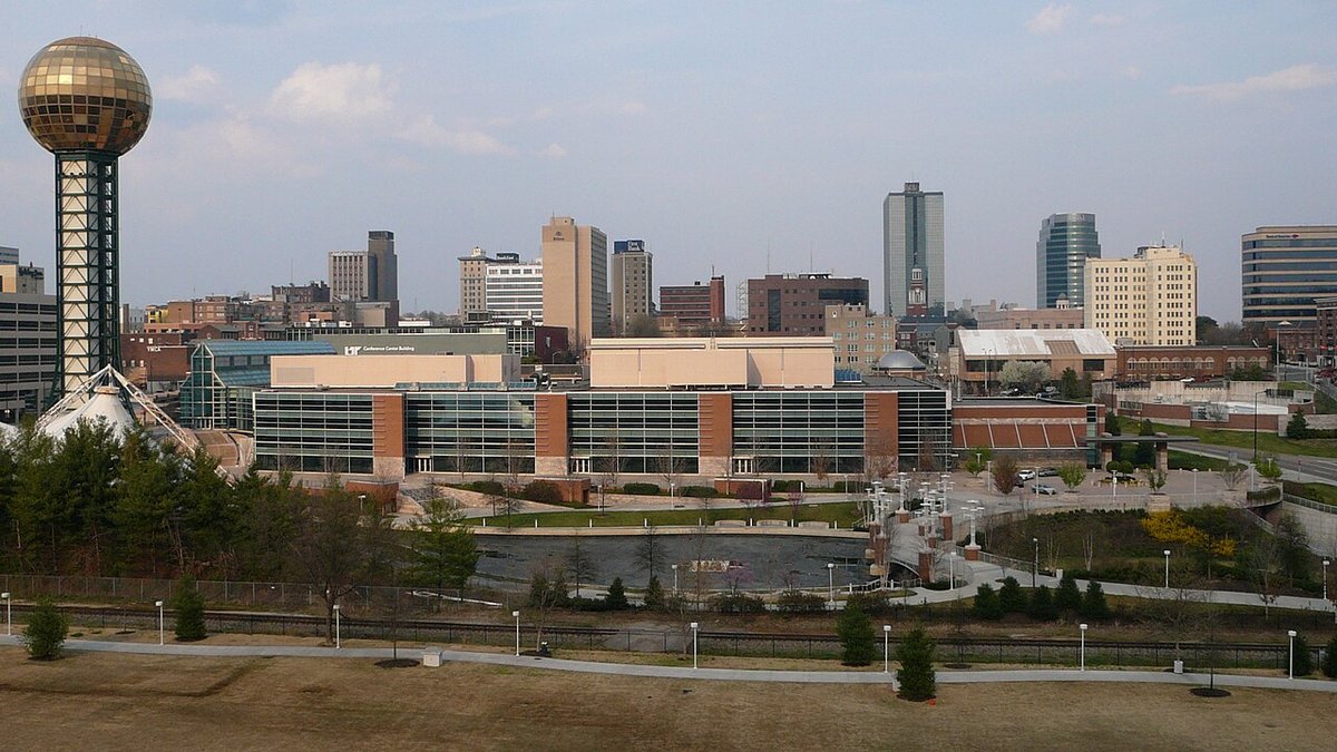 Powell Station, TN - File:Knoxville TN skyline.jpg - Wikimedia Commons